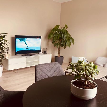 Free Parking Central 2Bedrooms With Terrace 올레순 외부 사진